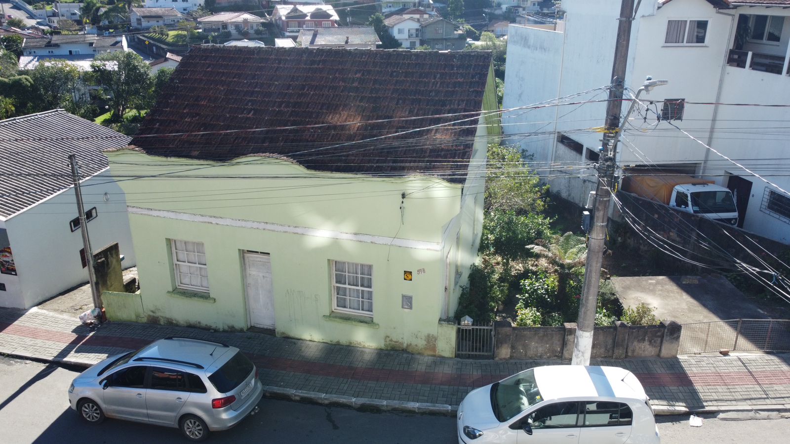 Casa à venda – bairro Centro